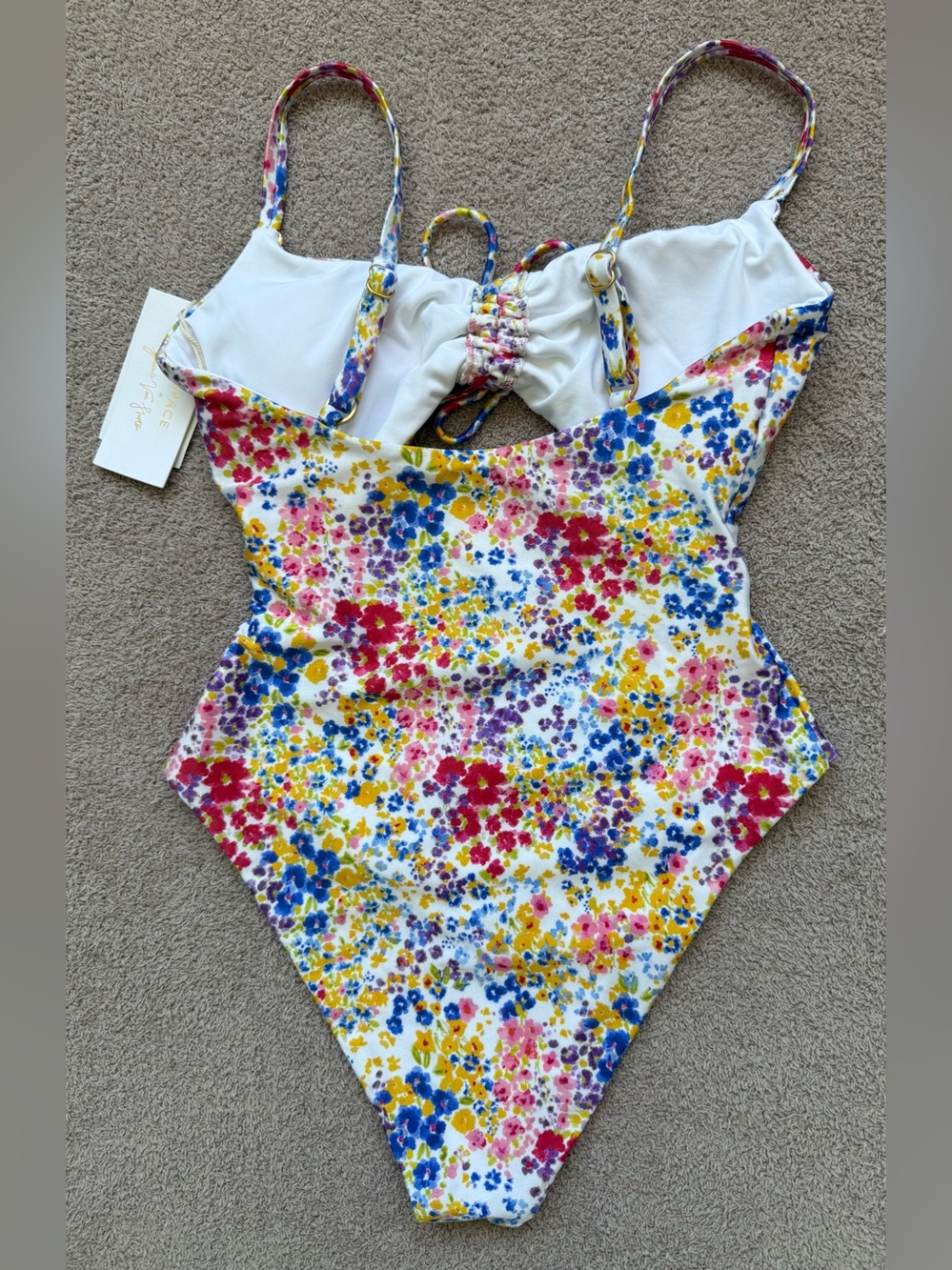 l*space - Solana One Piece Classic - BETWEEN BLOOMS - Picture 2 of 8